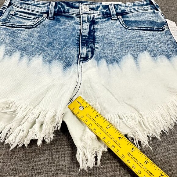 NEW! INC International Concepts Denim Shorts 6/28 Core Denim High Rise $59.50 - Picture 4 of 10